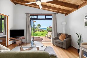 Adrift In Golden Bay