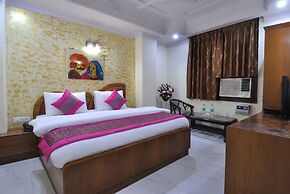 Hotel De Holiday International