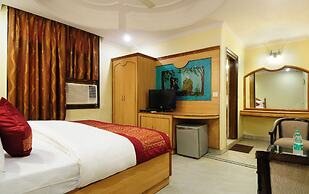 Hotel De Holiday International