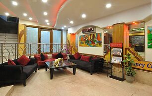 Hotel De Holiday International