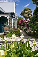 Orari Bed and Breakfast