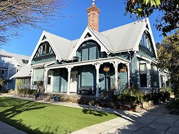 Orari Bed and Breakfast