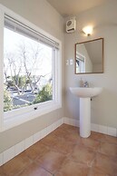 Orari Bed and Breakfast