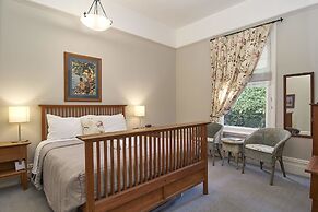 Orari Bed and Breakfast