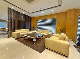 Sawera Grand