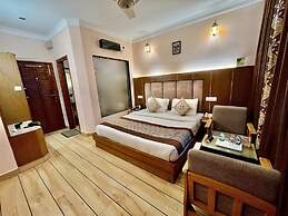 Hotel Asian Plaza Dharamshala
