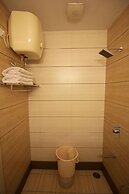 Hotel Asian Plaza Dharamshala