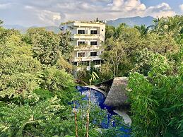 Sundaras Resort & Spa