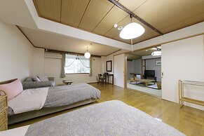 Hotel White Inn Kitashiga