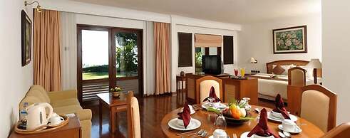 Grand Whiz Hotel Trawas