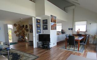 Beach Front The Wedge - Adults Only