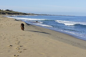 Beach Front The Wedge - Adults Only