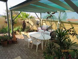 Beach Front The Wedge - Adults Only