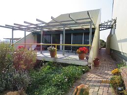 Beach Front The Wedge - Adults Only