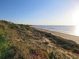 Beach Front The Wedge - Adults Only