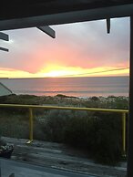 Beach Front The Wedge - Adults Only