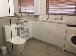 Beach Front The Wedge - Adults Only