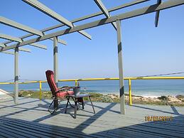 Beach Front The Wedge - Adults Only