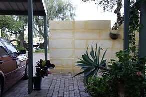 Beach Front The Wedge - Adults Only