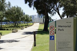 Beach Front The Wedge - Adults Only