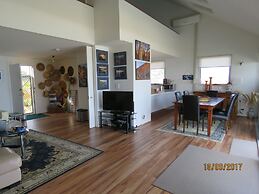 Beach Front The Wedge - Adults Only