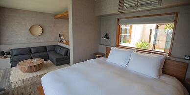 KAYATSUMA OKINAWA HOTEL & RESORT