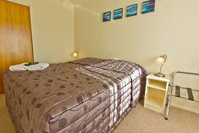 Arrow Motel Apartments