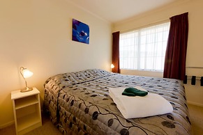 Arrow Motel Apartments