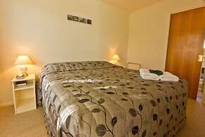 Arrow Motel Apartments