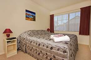 Arrow Motel Apartments