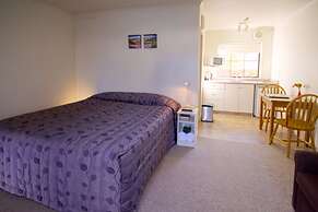 Arrow Motel Apartments