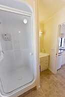 Arrow Motel Apartments