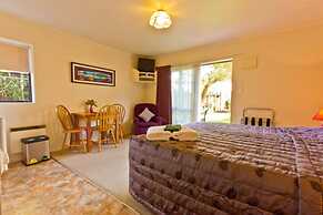 Arrow Motel Apartments