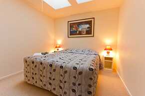 Arrow Motel Apartments