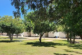 Aaok Moondarra Accommodation Village