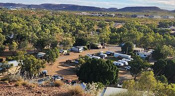 Aaok Moondarra Accommodation Village