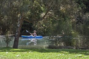 Seven Mile Beach Holiday Park