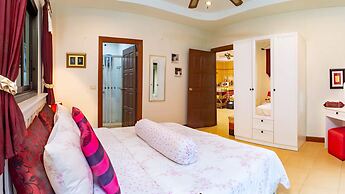 Coconut Paradise Villas