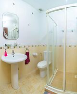 Coconut Paradise Villas