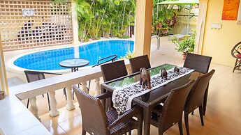 Coconut Paradise Villas