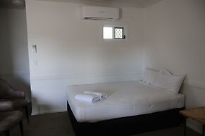 Park Avenue Hotel Motel