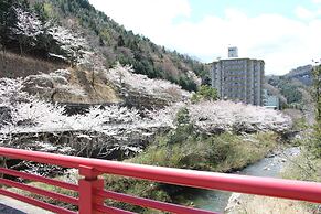 Shin Kabakawa Kanko Hotel