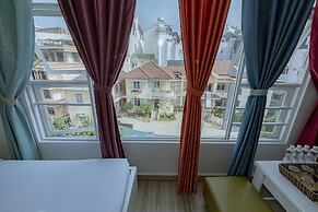 Ken's Backpackers Hotel