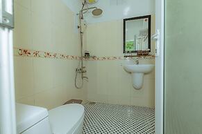 Ken's Backpackers Hotel