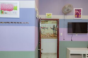 Ken's Backpackers Hotel