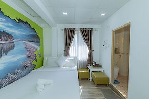 Ken's Backpackers Hotel