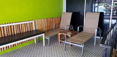 Zone6 Coworking Beach Apartment