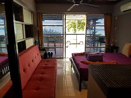 Zone6 Coworking Beach Apartment