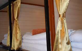 Zone6 Coworking Beach Apartment