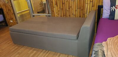 Zone6 Coworking Beach Apartment